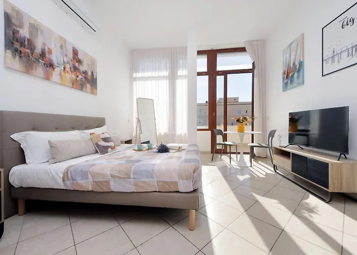 Lungofiume - Ottimo Collegamento Aeroporto E Roma